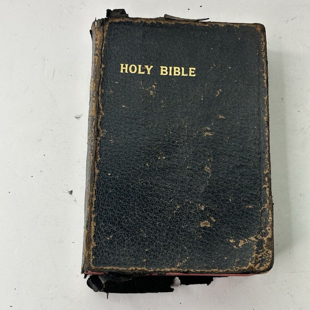 Vintage Holy Bible Old and New Testament Self Pronouncing King James